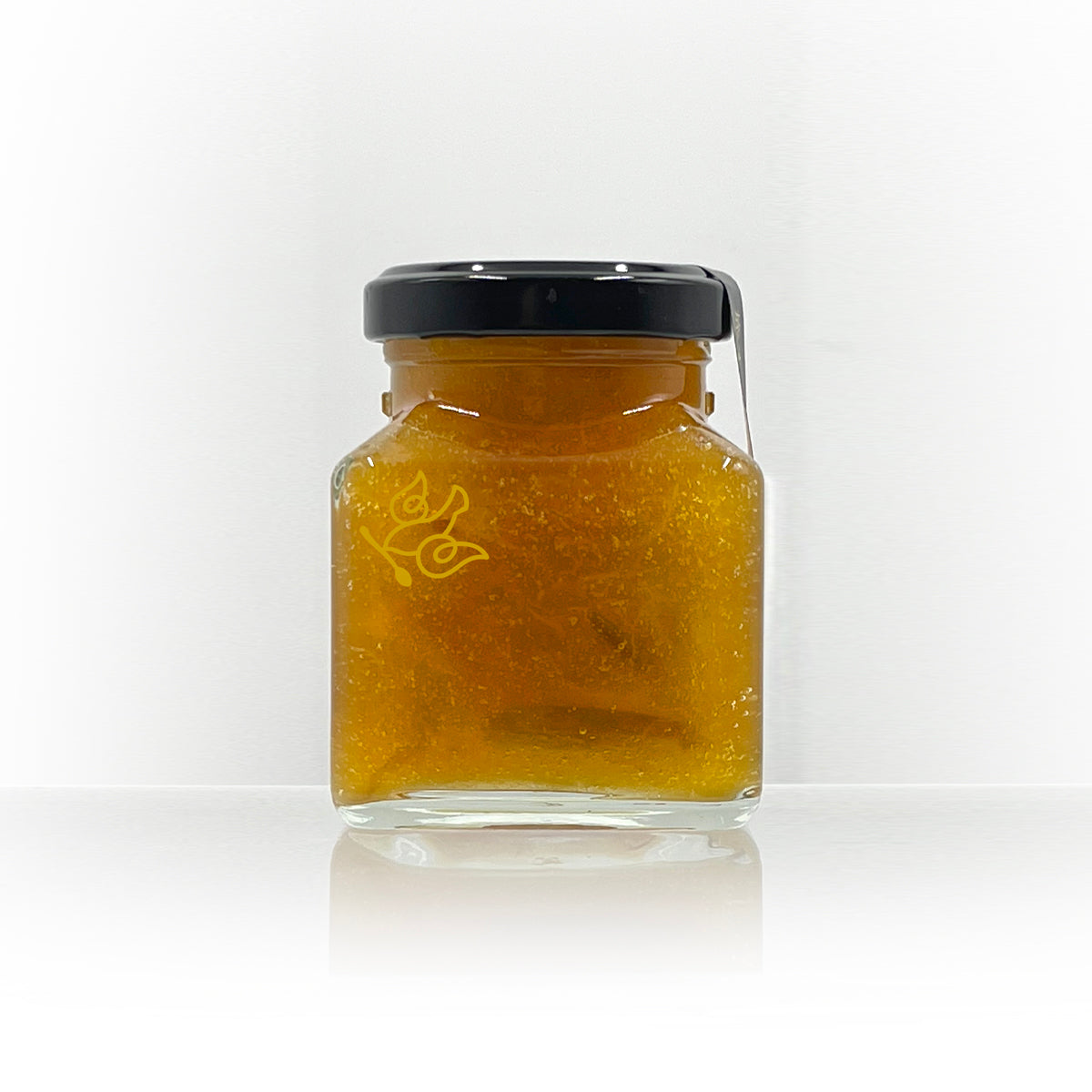 ミラベルプラムと杏