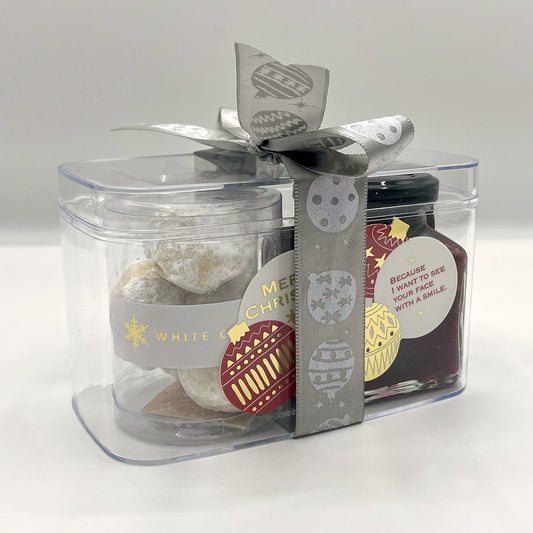 Noel & シュトレンボール